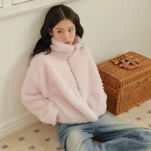 마리끌레르 뽀글이 하이넥 집업(MAFDJP01NLP)