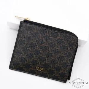 [CELINE]  트리오페 캔버스 지퍼 카드 지갑 탄 10D882CCP.04LU