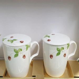 행남자기 스트로베리뚜껑머그