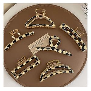 고급 메탈체크 일자 꼬임 사각 올림머리 집게핀 헤어집