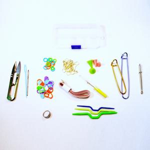 뜨개질 코바늘 레이스 수예용품 부자재 세트(단수링 단수핀 쪽가위 돗바늘 꽈배기바늘)