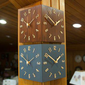 [예쁜나무]바움 무소음 원목 코너 양면 벽시계