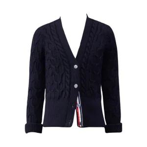 [정품 보증] W Thom Browne Merino W 톰브라운 메리노 크리스크로스 케이블 롤 3/4 슬리브 브이넥 가디건