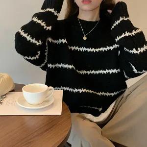 크레오 스트라이프 니트