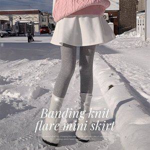 [핫핑](센텀시티점)[다리군살커버/말라핏] 블린드 기모 뒷밴딩 핀턱 플레어 니트 미니스커트 HSK9400