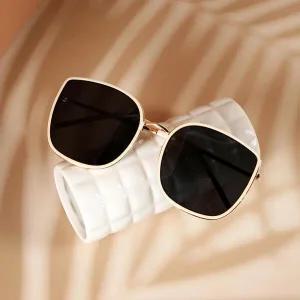 /아도라하우스 캣츠아이 나비선글라스 20236