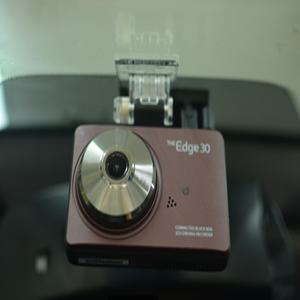 유라이브 더 엣지30 블랙박스 32G