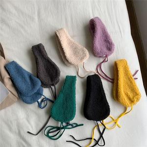 귀도리 방한모던 귀마개 니트 핸드메이드 베이직 자수