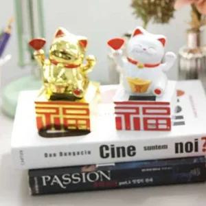 복을 부르는 고양이 마네키네코 장식품 태양열 작동 복고양이 부엉이 코끼리장식 닭장식