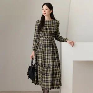 [시크라인] 어노뮤벨 체크패턴 티어드 원피스