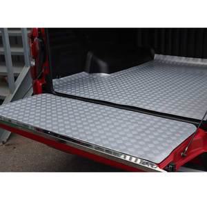 아우라 고무매트 쉐보레 올뉴 콜로라도 리얼뉴콜로라도 적재함 트렁크매트