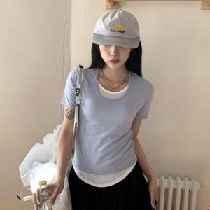 [다잇템] 여성 U넥 레귤러핏 코디 레이어드 반팔티