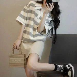 여성용 스트라이프 카라 반팔 티셔츠 더블칼라