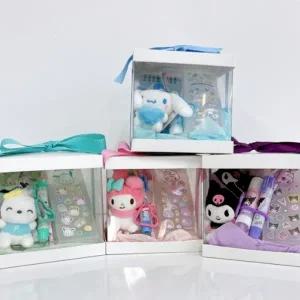 산리오 생일 선물 문구 양말 인형 세트 시나모롤 포차코 마이멜로디  학용품 굿즈 포챠코 키링 4종