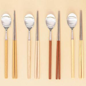 디자인수저세트 나무손잡이 고급진 커플식기 신혼부부