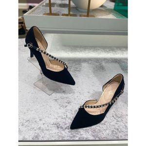 [갤러리아] 고세 데일리 여성 보석장식 사선스트랩 스틸리토펌프스 GHP4S010 블랙 8cm