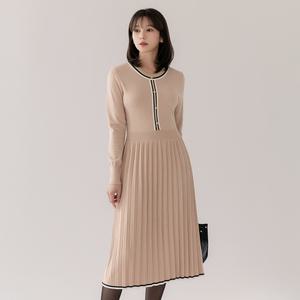 [시크라인] (~XL까지) 에드렌 배색 플리츠 니트 원피스 겨울 미디원피스 오피스룩 하객룩 연말룩 모임룩 빅사이즈