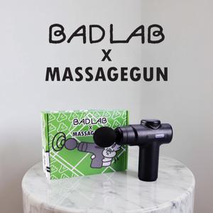 배드랩 휴대용 미니 마사지건 근육통 안마기
