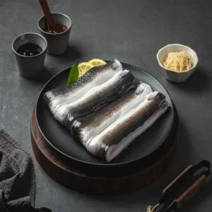 [조선장어] 국산 자포니카 풍천 민물장어 생물 3kg (손질후 1.95kg내외)+기본소스+명이나물120g