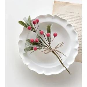 [제이빌라]크리스마스 빨간 열매 먼나무 조화 장식 센터피스 겨울 가랜드