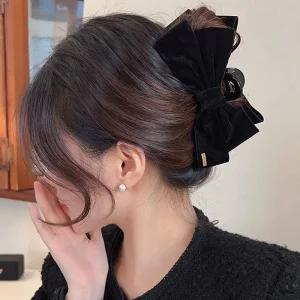 여자 고급스러운 벨뱃 소재 라벨 블랙 리본 집게핀