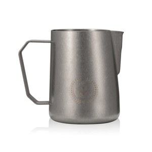 라떼 아트용 MUVNA 밀크 프로팅 피처 20.3온스/600ml, 인체공학적 핸들, 정밀하고 드립 스파우트 없는 스테인리스 스틸 저그 에스프레소 스팀 피처, 흐름 조절이 용이한 실버 스팟