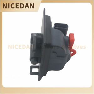 [호환제품] A0008207703 메르세데스벤츠 W205 W213 W222 CLA200 S560  부품  용 연료 플랩 모터 탱크 캡 잠