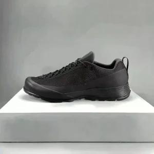 아크테릭스신발 운동화 에어리어스 AURA 남성 등산화 아우라