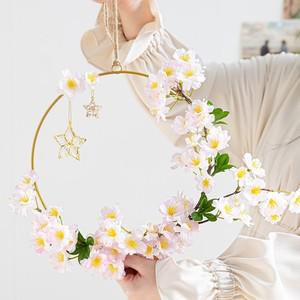 벚꽃 조화 리스 별 메탈링 27x28cm 인테리어 봄 벽걸이 현관 문 꾸미기 행사 소품