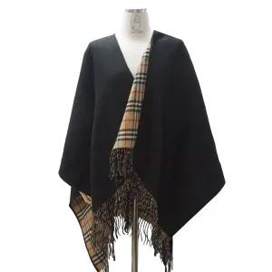 버버리 체크 울 리버시블 케이프 블랙 8077897