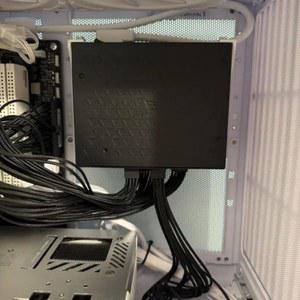 슬림 PSU 장착 브라켓 향상된 공기 및 공간 A3 흐름 최적화 SFX/SFX L 파워서플라이용 냉각 리안리