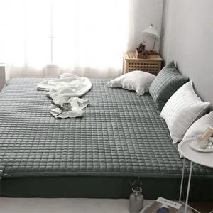 패밀리패드 두꺼운 침대매트 커버 페밀리 고정밴드형 편리한 누빔 침대패드 스위트 매트리스 깔판