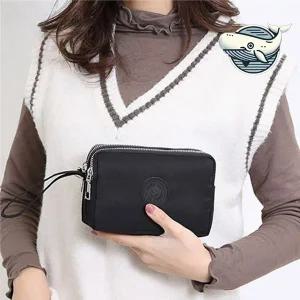 [콩심팥심]세련된 여성 파우치 스트랩 손지갑 간편한 미니손가방 사각클러치