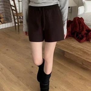 [하프클럽/]겨울 퍼 니트팬츠 도톰한 융기모 밴딩 반바지 미니멀 숏팬츠