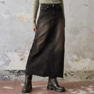 네이키드서프클럽 레터링 데님 롱 스커트 (Black Brown) 155