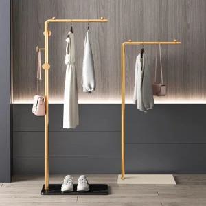 스탠드형 나무옷걸이 공간 가정용 인테리어 원목옷걸이 미끄럼방지 논슬립옷걸이 정장코트 스웨터 활용 옷걸이행거 스타일링 옷걸이보관 옷걸이정리대