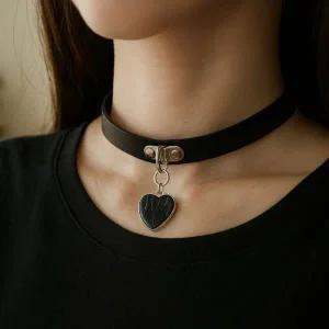 가죽 하트 초커 목걸이 블랙 홈파티 장식용 악세사리