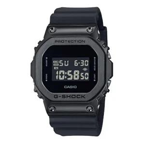 지샥 5600시리즈 디지털 스퀘어 남성 우레탄시계 GM-5600UB-1