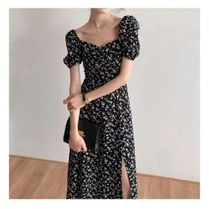 블랙롱 롱원피스 바캉스 편한 휴양지 동남아 플라워롱 꽃무늬 여성롱 트임 플라워 셔