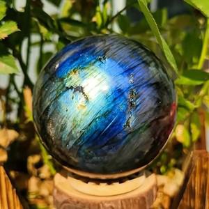 1pc 암석 크리스탈 래브라도라이트 구 수동 닦은  홈 컬렉션 장식 미술 수집가