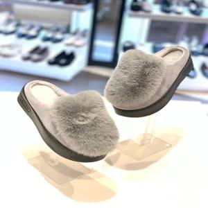 [엘초이]토끼털 스웨이드 통굽 5cm 털슬리퍼 FSW22CNK18015