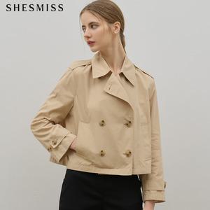 [쉬즈미스(SHESMISS)] 경쾌한 더블버튼 숏 트렌치코트