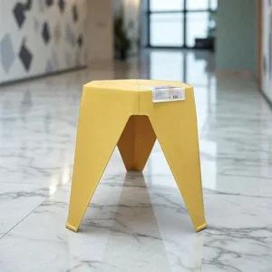 슈마켓 플라스틱 디자인의자 옐로우 목욕의자 회전의자 팔걸이의자 사각의자 낮은회전의자