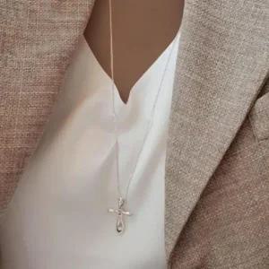 /신상오픈런 여성용 클래식 실버 십자가 패션 목걸이
