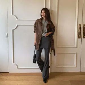 여성 시크무드 탈부착 스트랩 레더 루즈핏 자켓