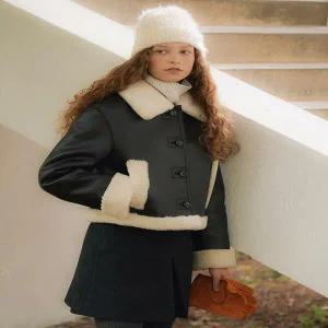 올리브데올리브 (OM4XM102) 숏 기장 리버시블 무스탕 점퍼