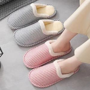 스트라이프 디자인 논슬립 털 실내화 P0000SDA  1+1