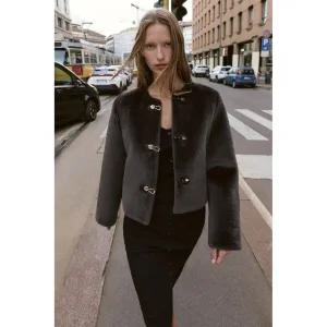 [정품] 자라 자켓 코트 데일리 아웃터 ZARA 페이크 퍼 토글 재킷 - 브라운