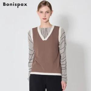 보니스팍스 브이넥 배색 나시블라우스