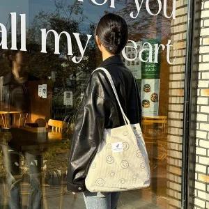 책가방 미니가방 대학생 여성 직장인가방 쇼퍼백